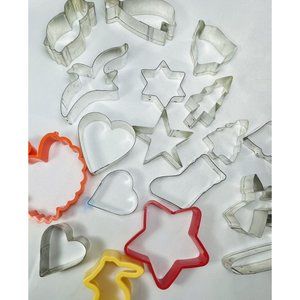 Cookie Push Trough Cutters Lot of 18 Aluminum Plastic Very Random Easy To Use